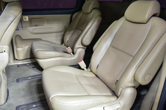 Kia Carnival, 2.2 л, АТ, 2019 фото 2