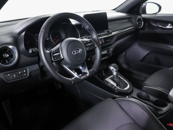 Kia Cerato, 2.0 л, АТ, 2019 фото 9