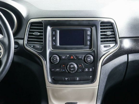 Jeep Grand Cherokee, 3.0 л, АТ, 2014 фото 2