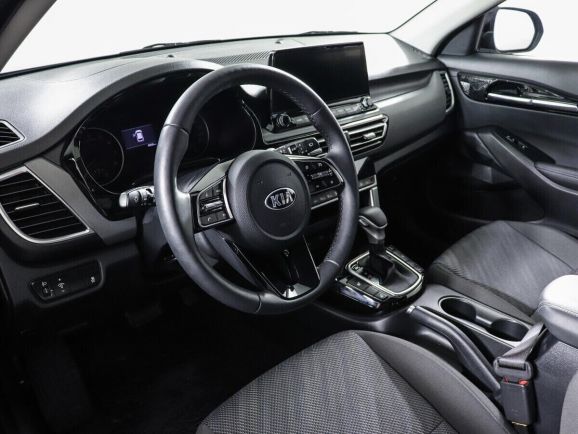 Kia Seltos, 2.0 л, Вариатор, 2019 фото 8
