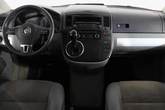 Volkswagen Multivan, 2.0 л, Робот, 2012 фото 2