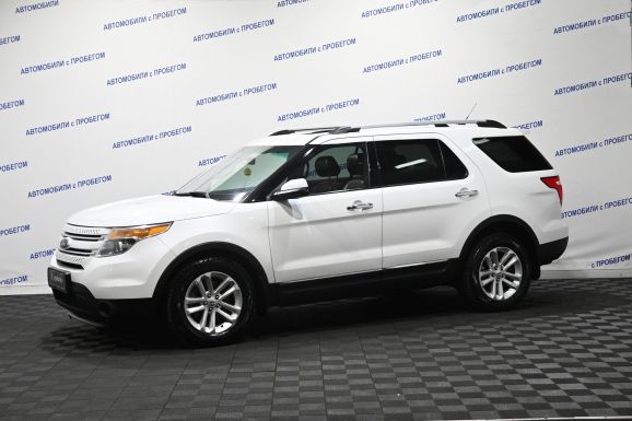 Ford Explorer, 3.5 л, АТ, 2013 фото 3