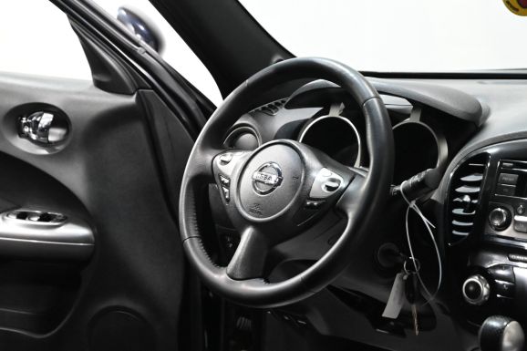 Nissan Juke, 1.6 л, Вариатор, 2011 фото 10