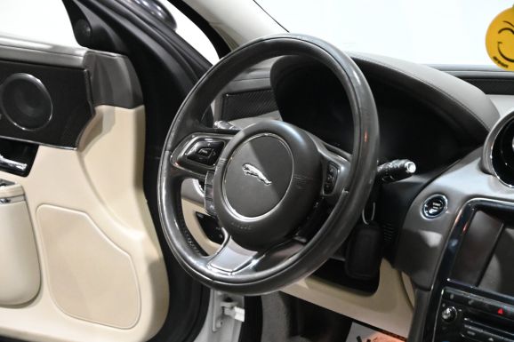 Jaguar XJ, 3.0 л, АТ, 2012 фото 9