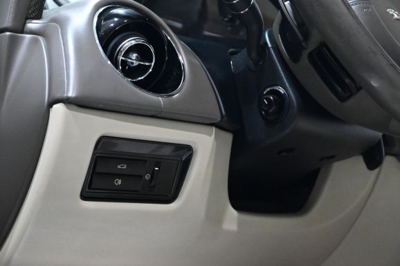 Jaguar XJ, 3.0 л, АТ, 2012 фото 13