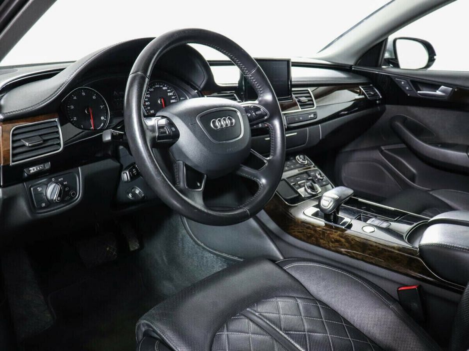 Audi A8, 4.0 л, АТ, 2014 фото 10