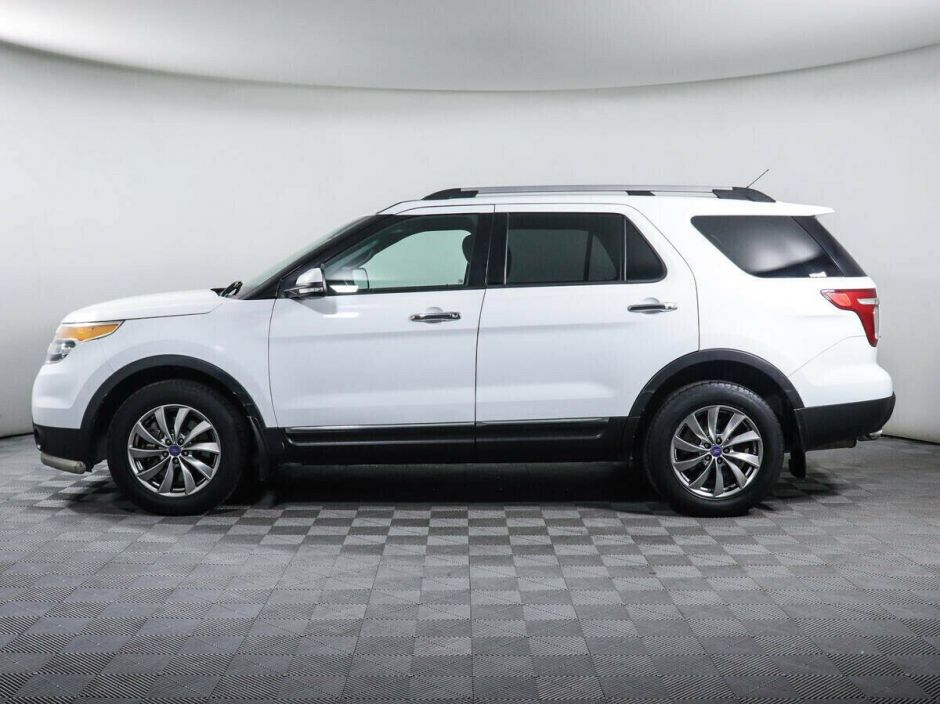 Ford Explorer, 3.5 л, АТ, 2013 фото 9