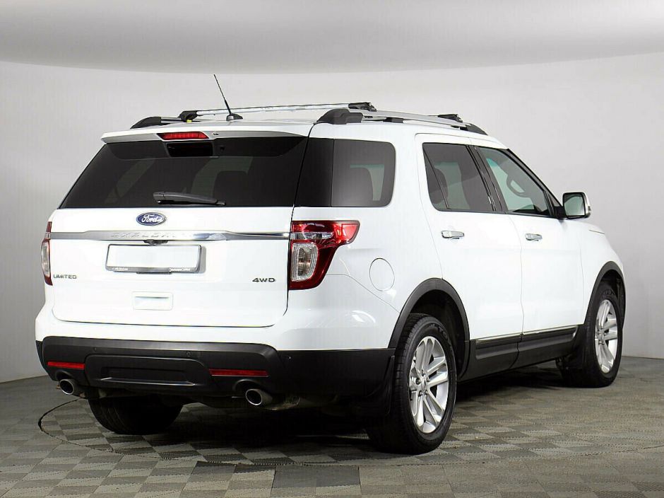 Ford Explorer, 3.5 л, АТ, 2014 фото 5