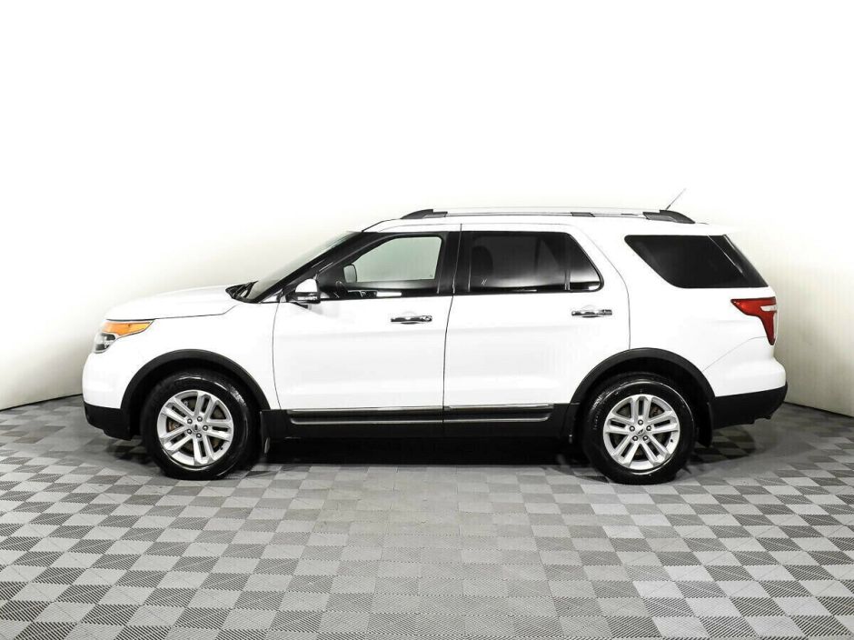 Ford Explorer, 3.5 л, АТ, 2015 фото 9