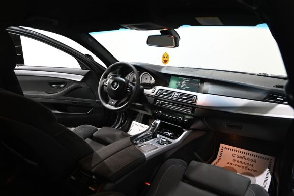 BMW 5 серии, 3.0 л, АТ, 2011 фото 9