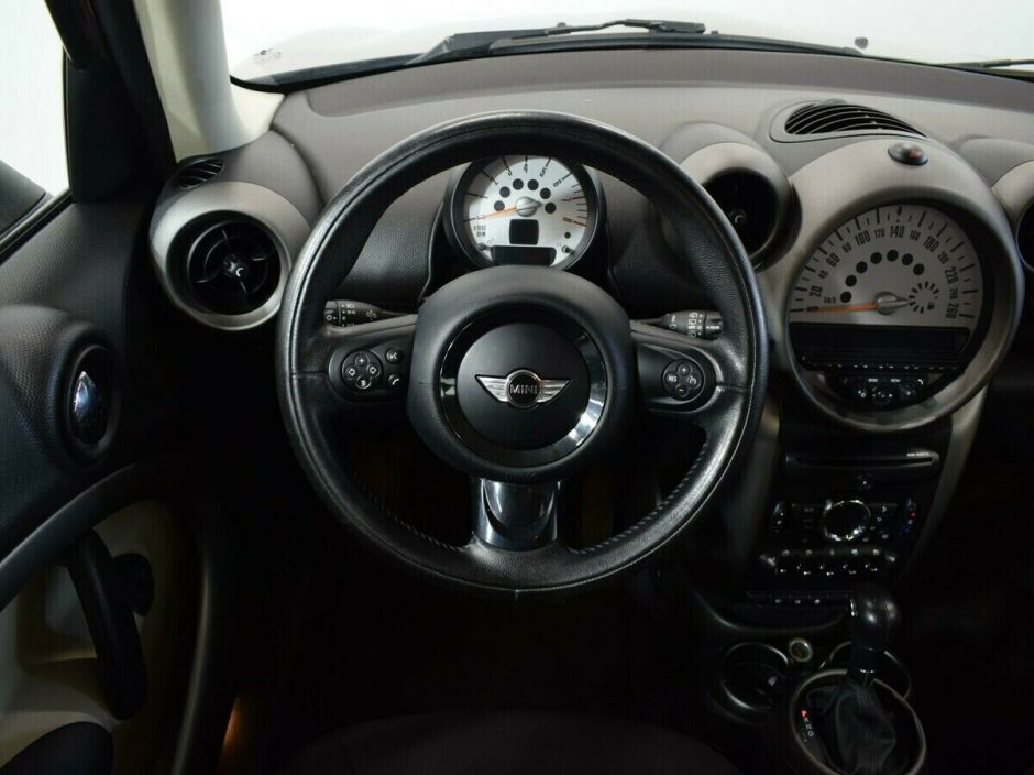 MINI Countryman, 1.6 л, АТ, 2011 фото 11