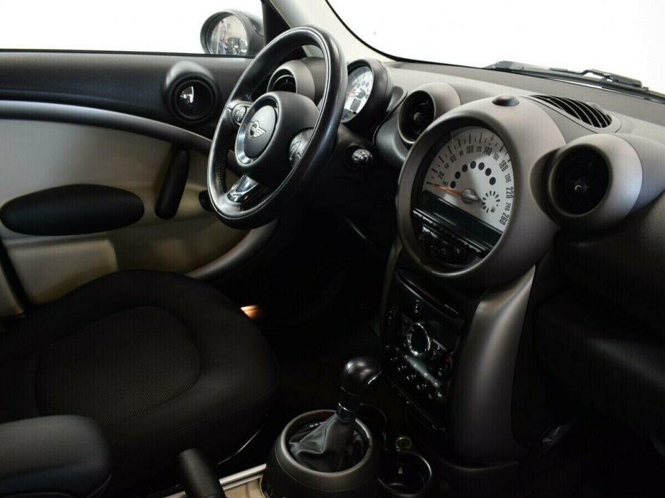 MINI Countryman, 1.6 л, АТ, 2011 фото 13