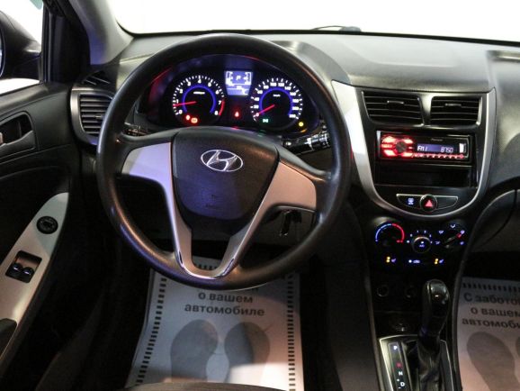 Hyundai Solaris, 1.6 л, АТ, 2015 фото 2