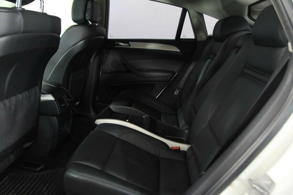 BMW X6, 3.0 л, АТ, 2012 фото 1