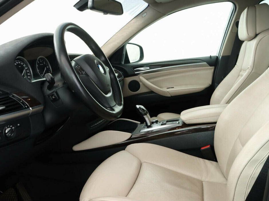 BMW X6, 3.0 л, АТ, 2013 фото 9