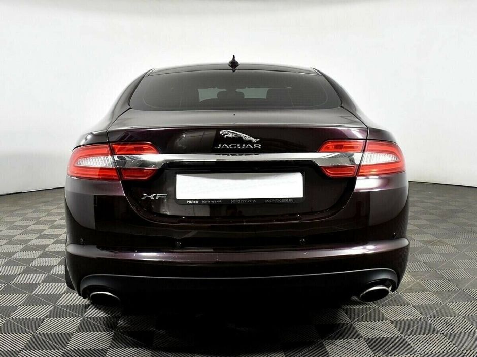 Jaguar XF, 2.0 л, АТ, 2014 фото 9