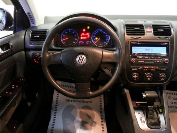 Volkswagen Jetta, 1.6 л, Робот, 2010 фото 9