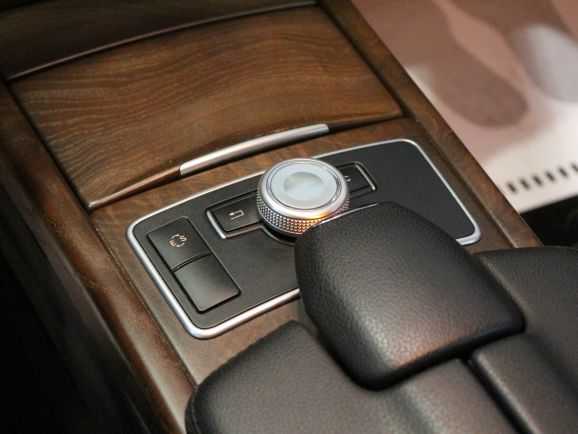 Mercedes-Benz E-Класс, 3.5 л, АТ, 2010 фото 15
