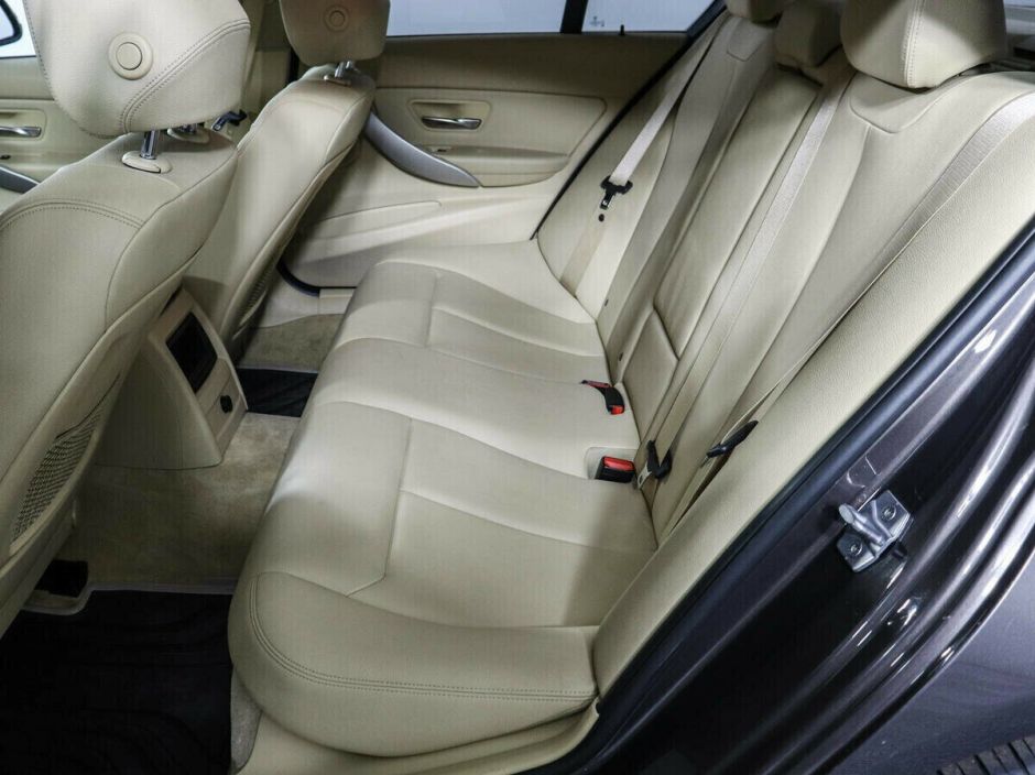 BMW 3 серии, 1.6 л, АТ, 2013 фото 1