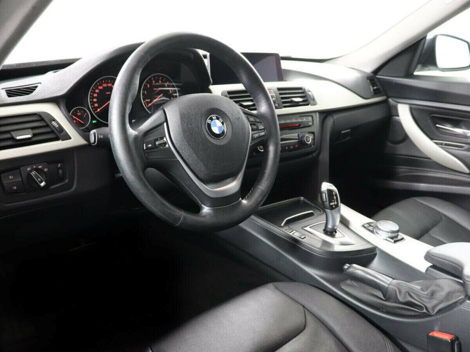 BMW 3 серии, 2.0 л, АТ, 2016 фото 12