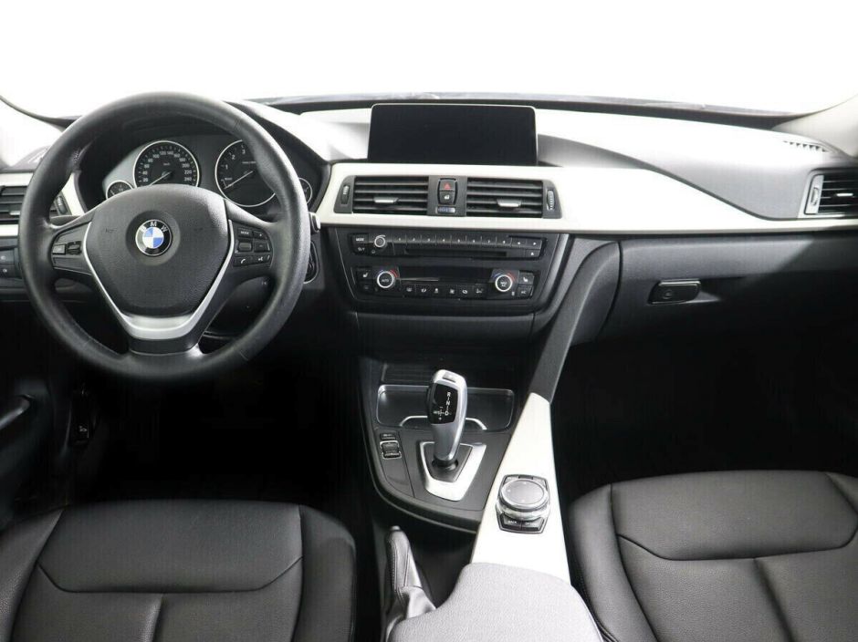 BMW 3 серии, 2.0 л, АТ, 2016 фото 13