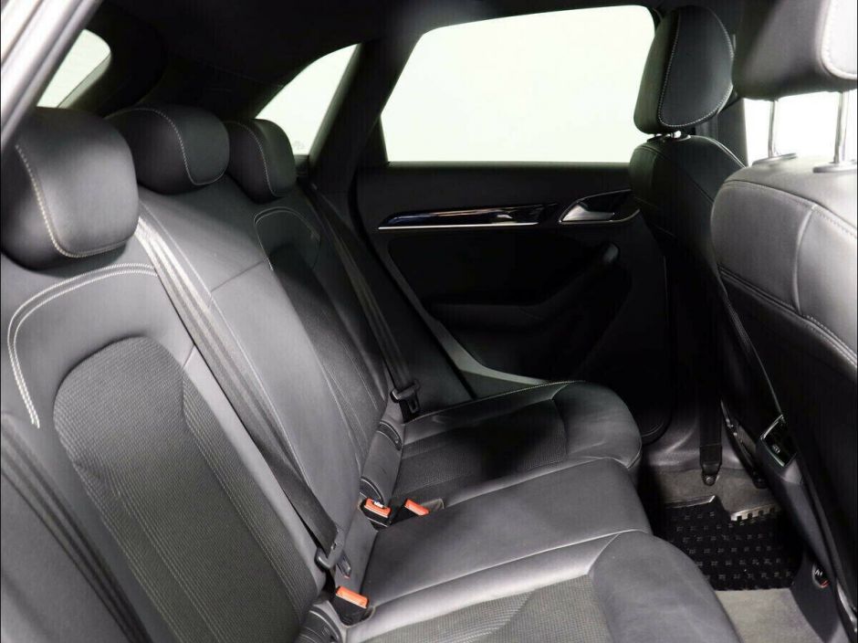 Audi Q3, 2.0 л, Робот, 2017 фото 2