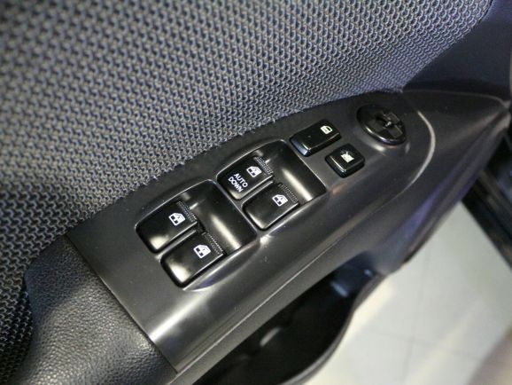 Kia Sportage, 2.0 л, АТ, 2008 фото 1