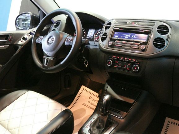 Volkswagen Tiguan, 2.0 л, АТ, 2012 фото 7