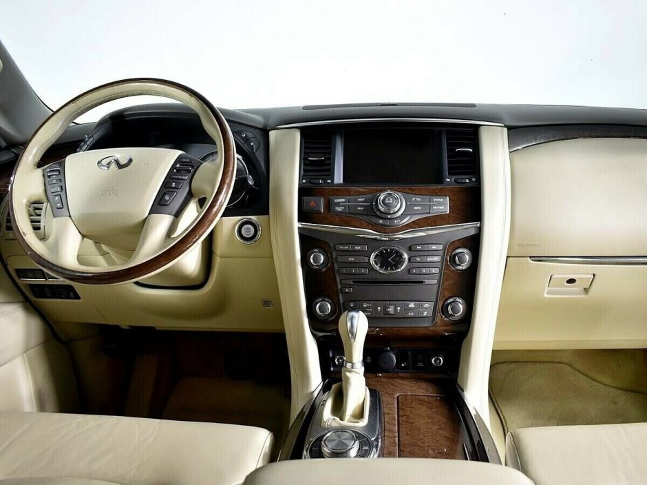 Infiniti QX56, 5.6 л, АТ, 2011 фото 12