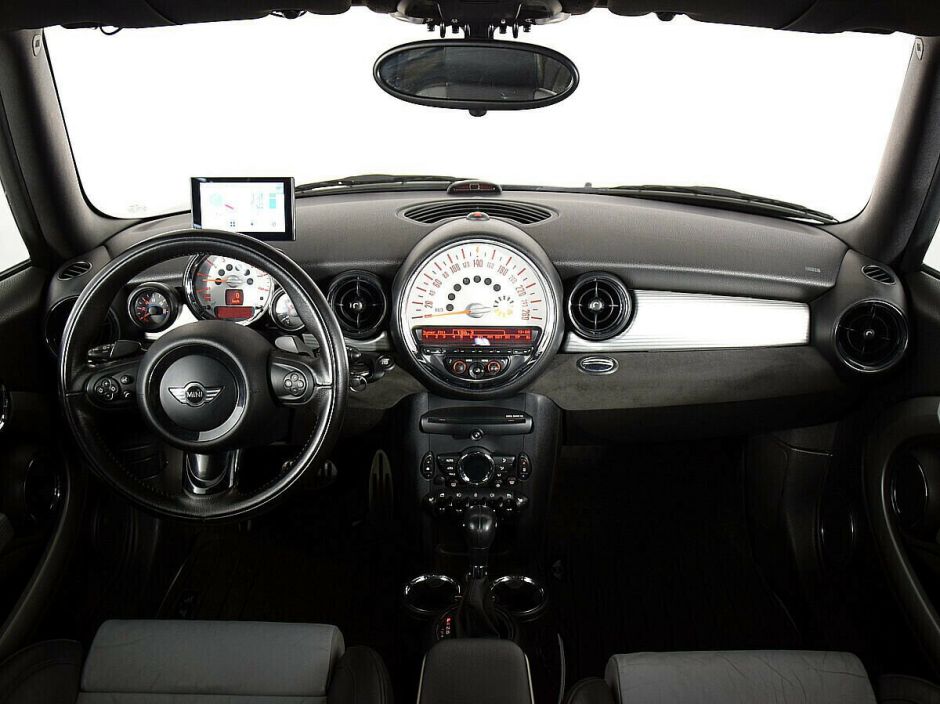 MINI Hatch, 1.6 л, АТ, 2011 фото 11