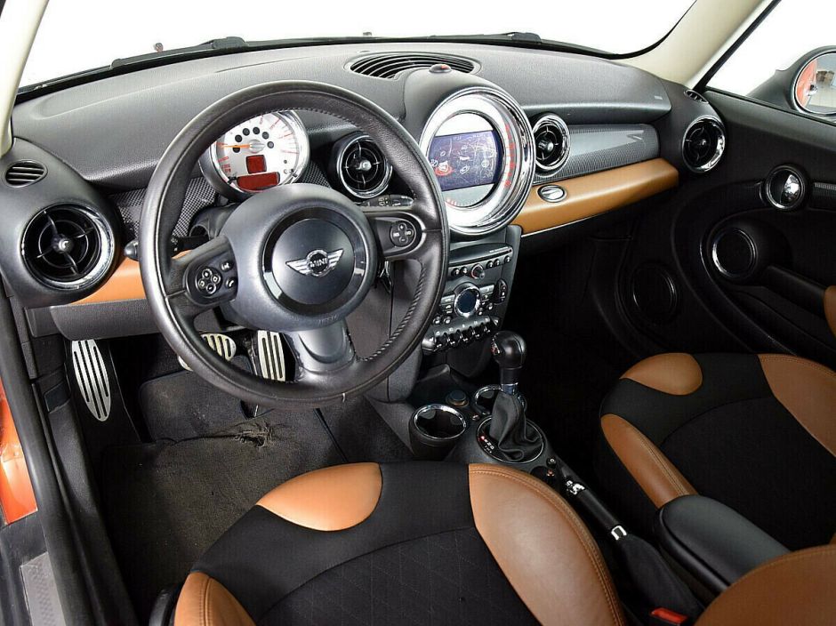 MINI Hatch, 1.6 л, АТ, 2012 фото 10