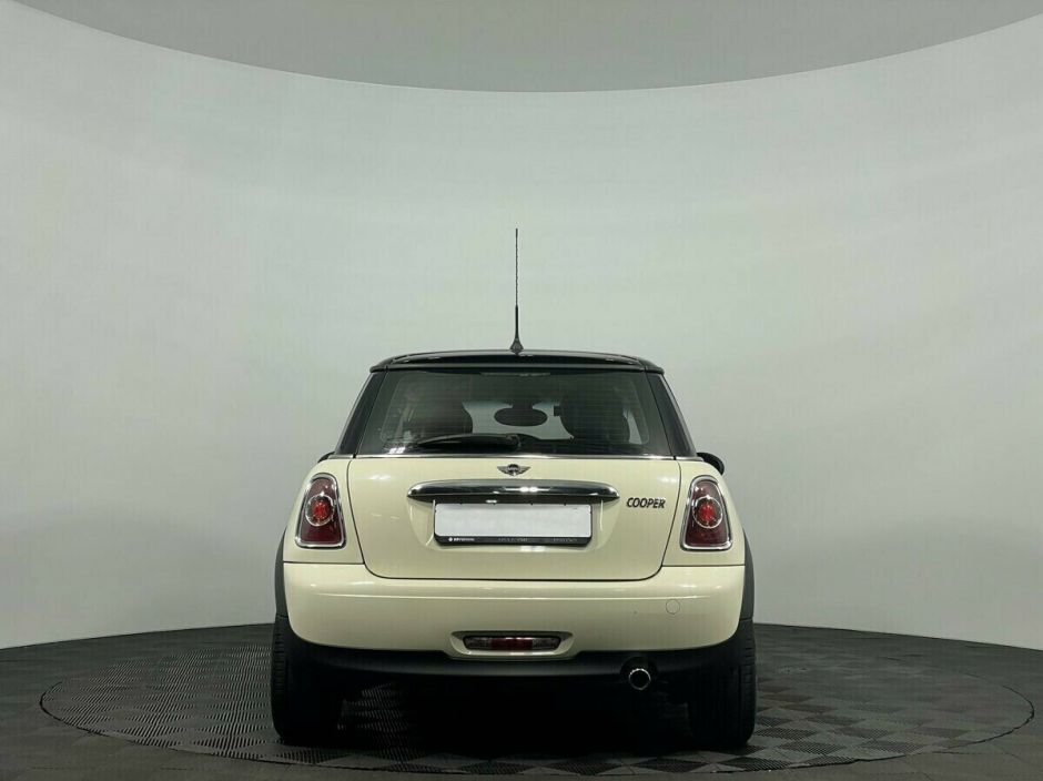MINI Hatch, 1.6 л, АТ, 2012 фото 7