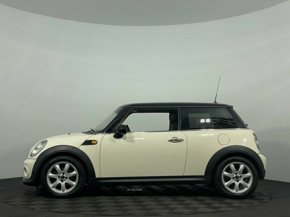 MINI Hatch, 1.6 л, АТ, 2012 фото 9
