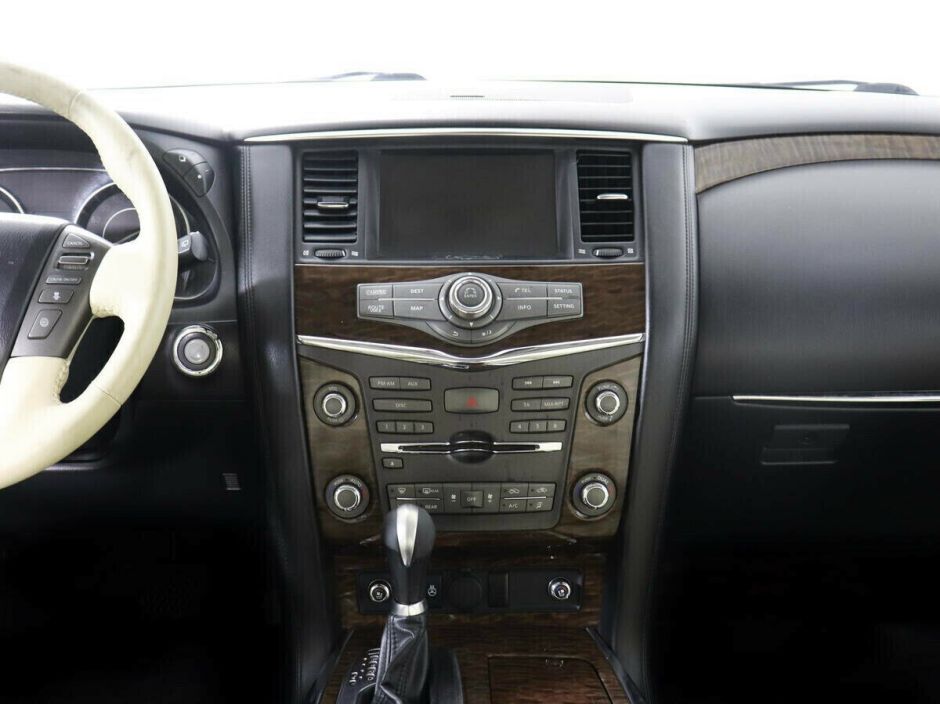 Nissan Patrol, 5.6 л, АТ, 2010 фото 13