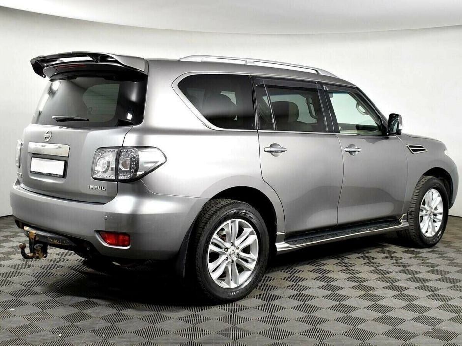Nissan Patrol, 5.6 л, АТ, 2011 фото 6
