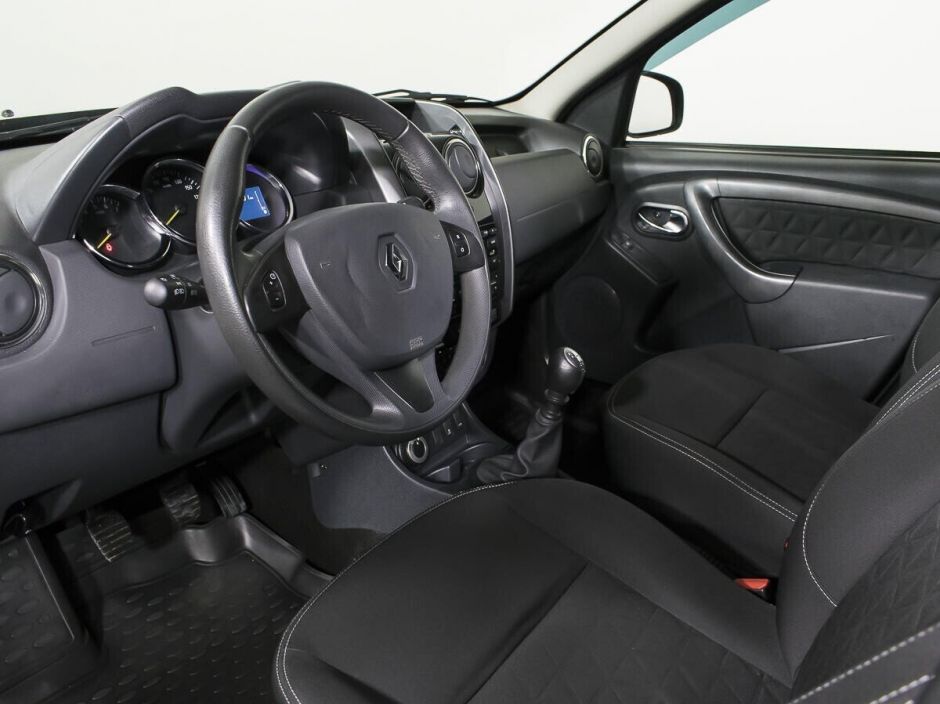 Renault Duster Life, 1.6 л, МТ, 2016 фото 7