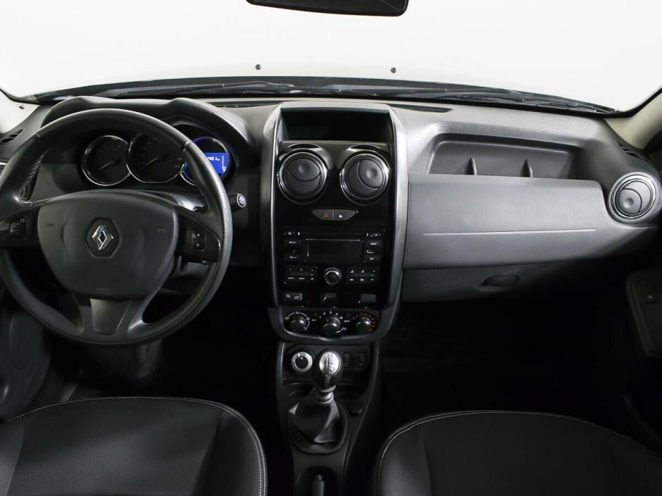 Renault Duster Life, 1.6 л, МТ, 2016 фото 9