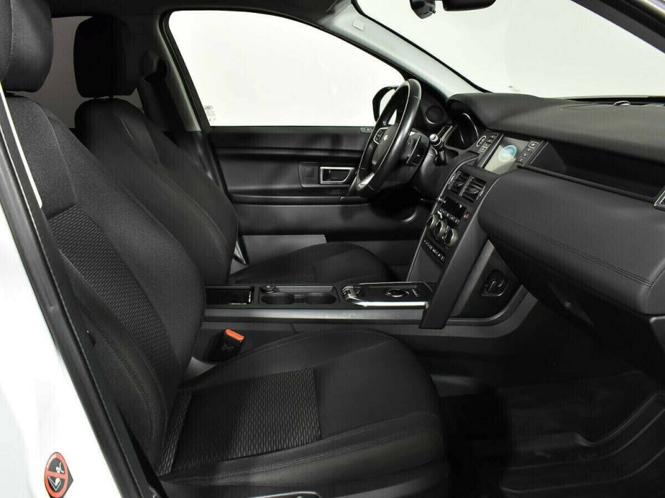 Land Rover Discovery Sport, 2.0 л, АТ, 2016 фото 20