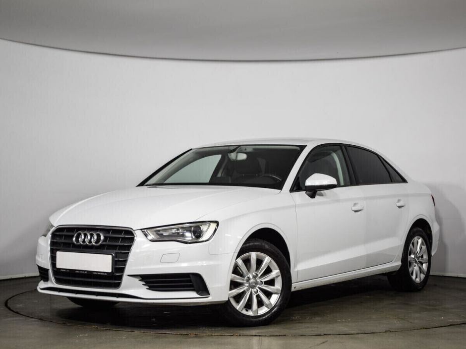 Audi A3, 1.4 л, Робот, 2014 фото 3
