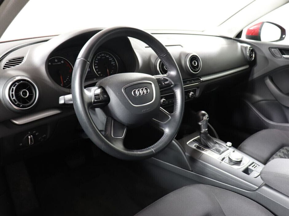 Audi A3, 1.4 л, Робот, 2014 фото 11