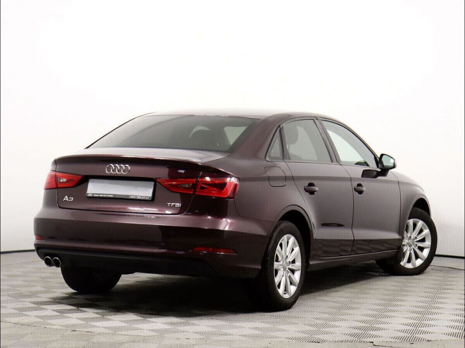 Audi A3, 1.4 л, Робот, 2015 фото 5