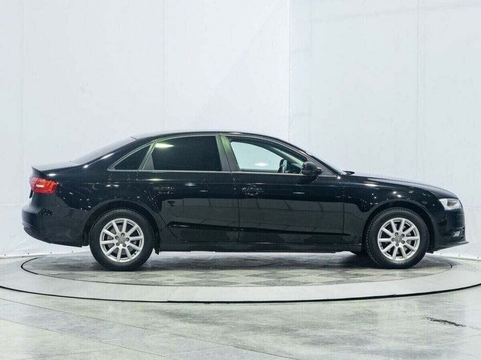 Audi A4, 1.8 л, Вариатор, 2015 фото 9