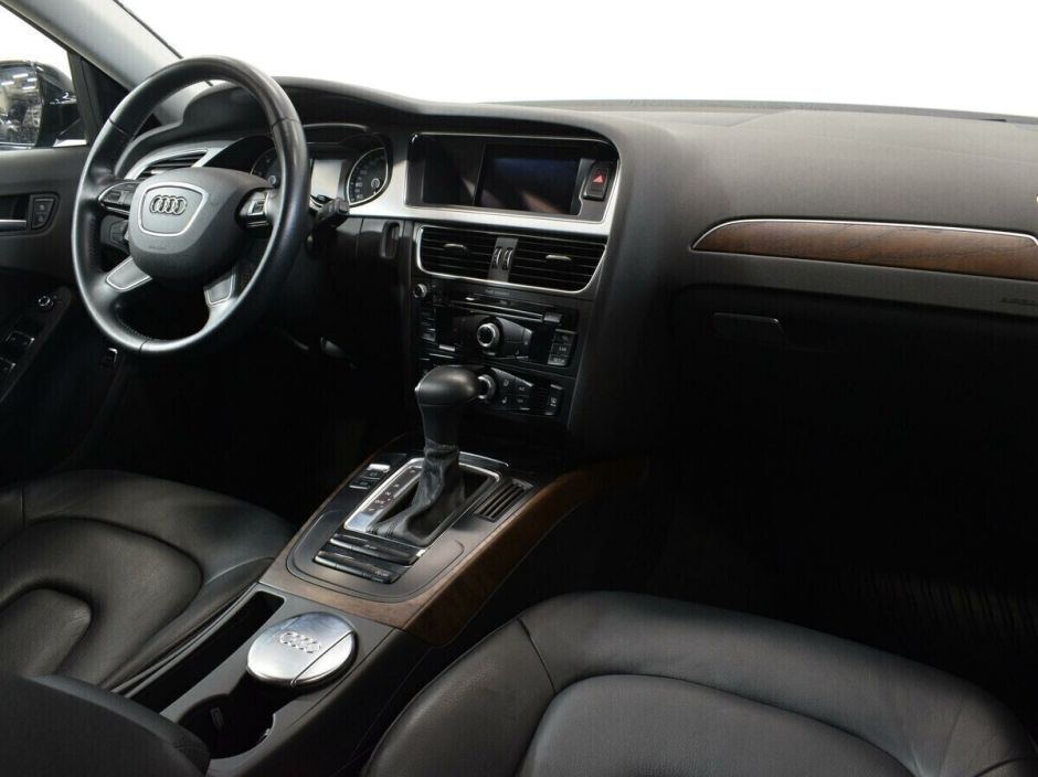 Audi A4, 1.8 л, Вариатор, 2015 фото 12