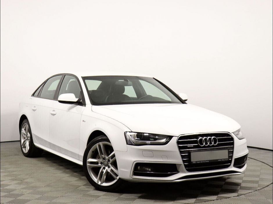 Audi A4, 2.0 л, Робот, 2011 фото 5
