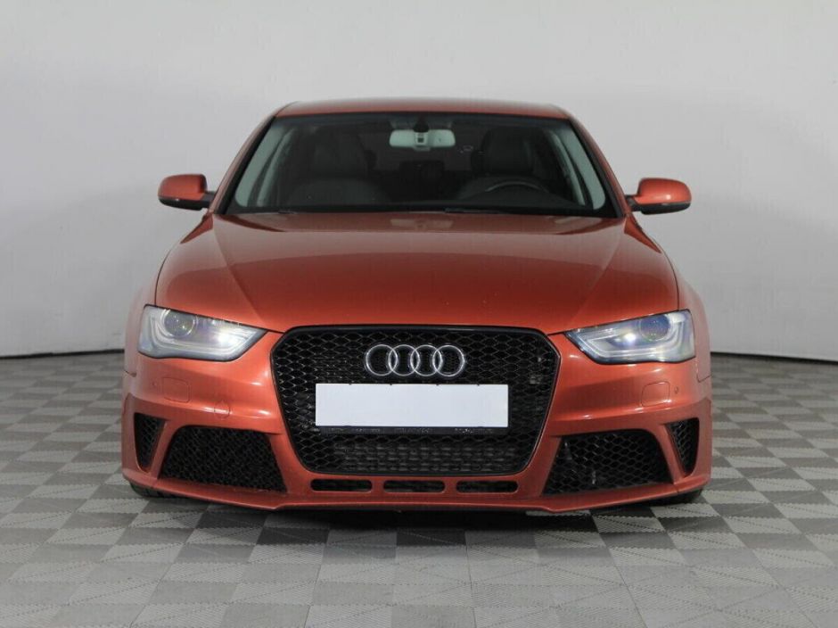Audi A4, 2.0 л, Робот, 2011 фото 3