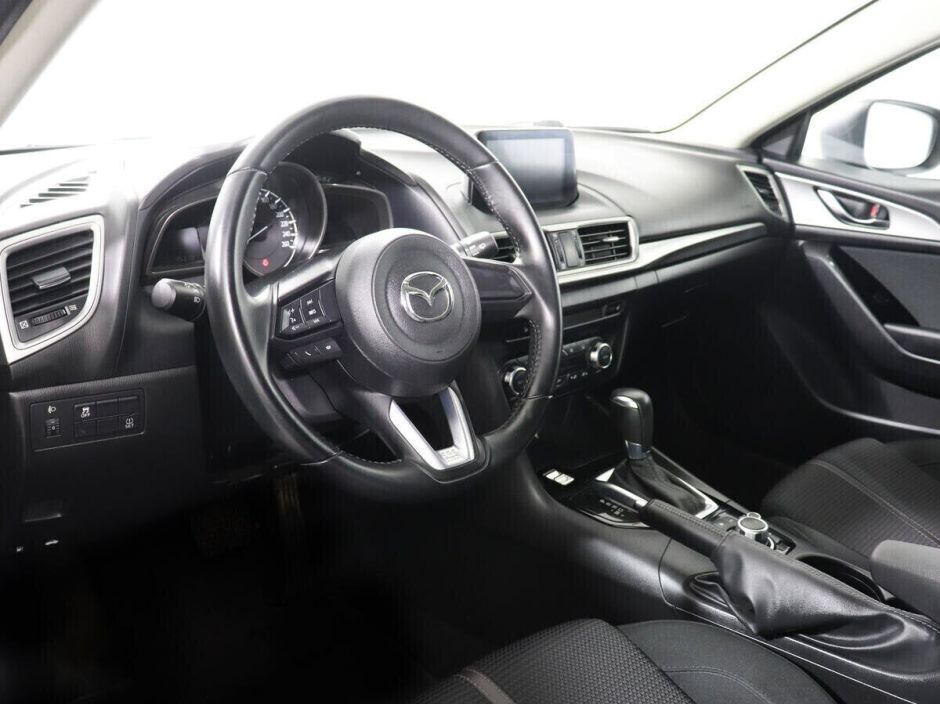 Mazda 3, 1.5 л, АТ, 2018 фото 12