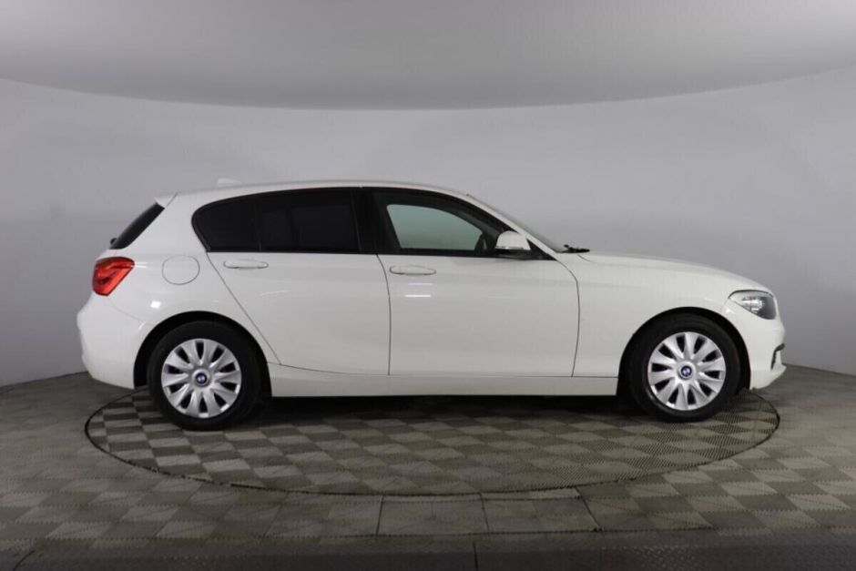 BMW 1 серии, 1.6 л, АТ, 2015 фото 9