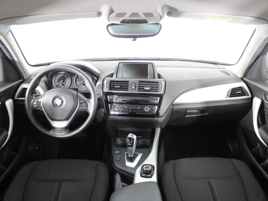 BMW 1 серии, 1.5 л, АТ, 2017 фото 2