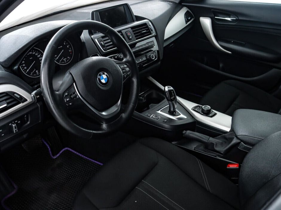 BMW 1 серии, 1.5 л, АТ, 2017 фото 9