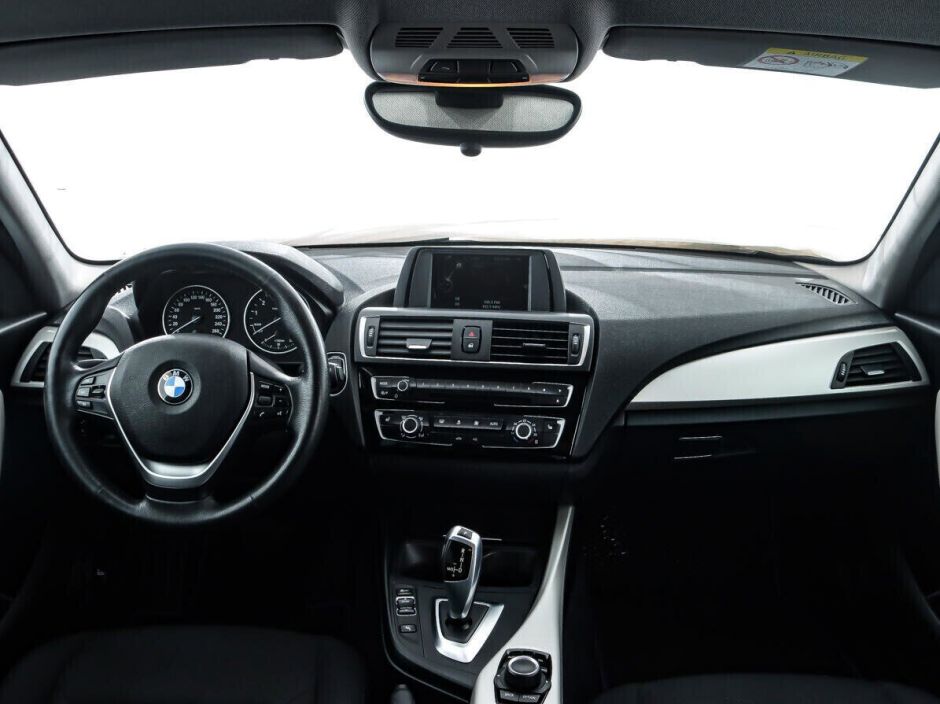 BMW 1 серии, 1.5 л, АТ, 2017 фото 11